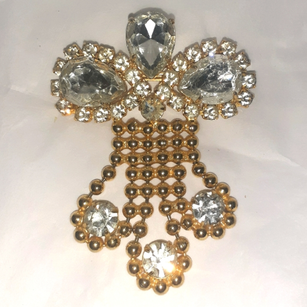Gorgeous Plated Clear Statement Rhinestone Pin Br… - image 1